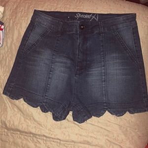 Special Denim with Belt Shorts